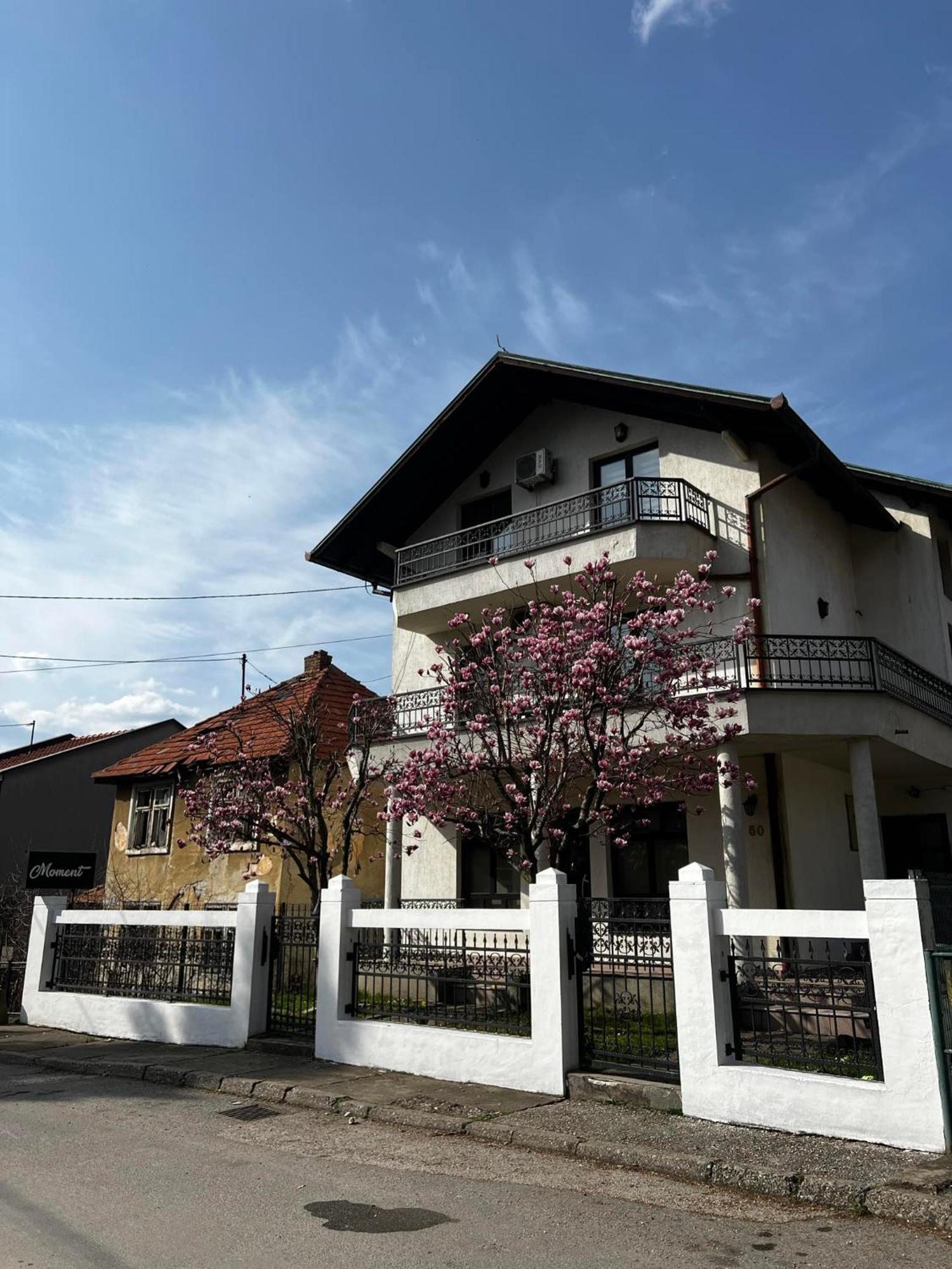 Hostel Τούζλα Εξωτερικό φωτογραφία