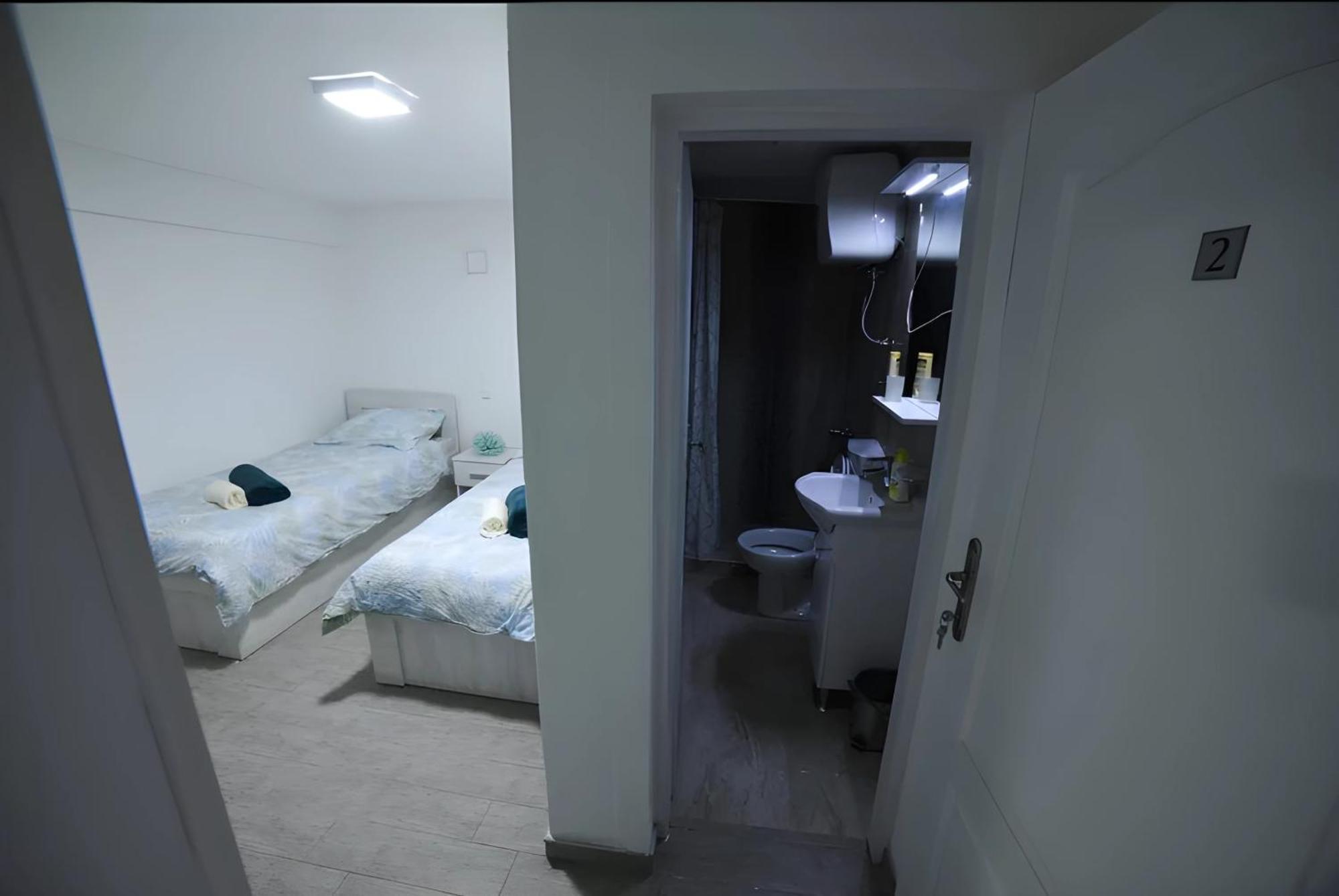 Hostel Τούζλα Εξωτερικό φωτογραφία