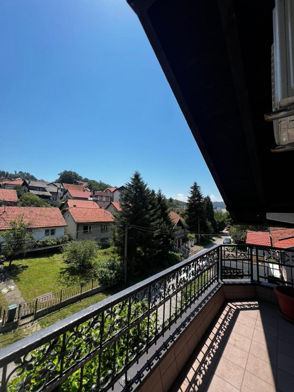 Hostel Τούζλα Εξωτερικό φωτογραφία