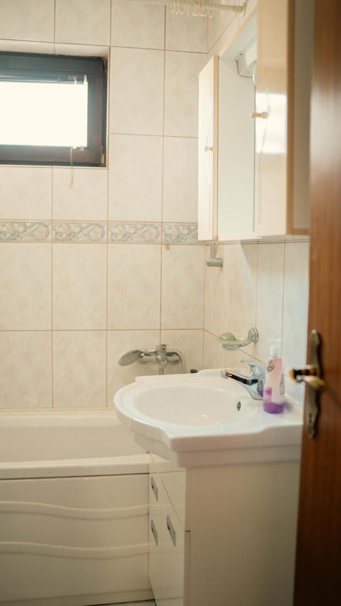 Hostel Τούζλα Εξωτερικό φωτογραφία