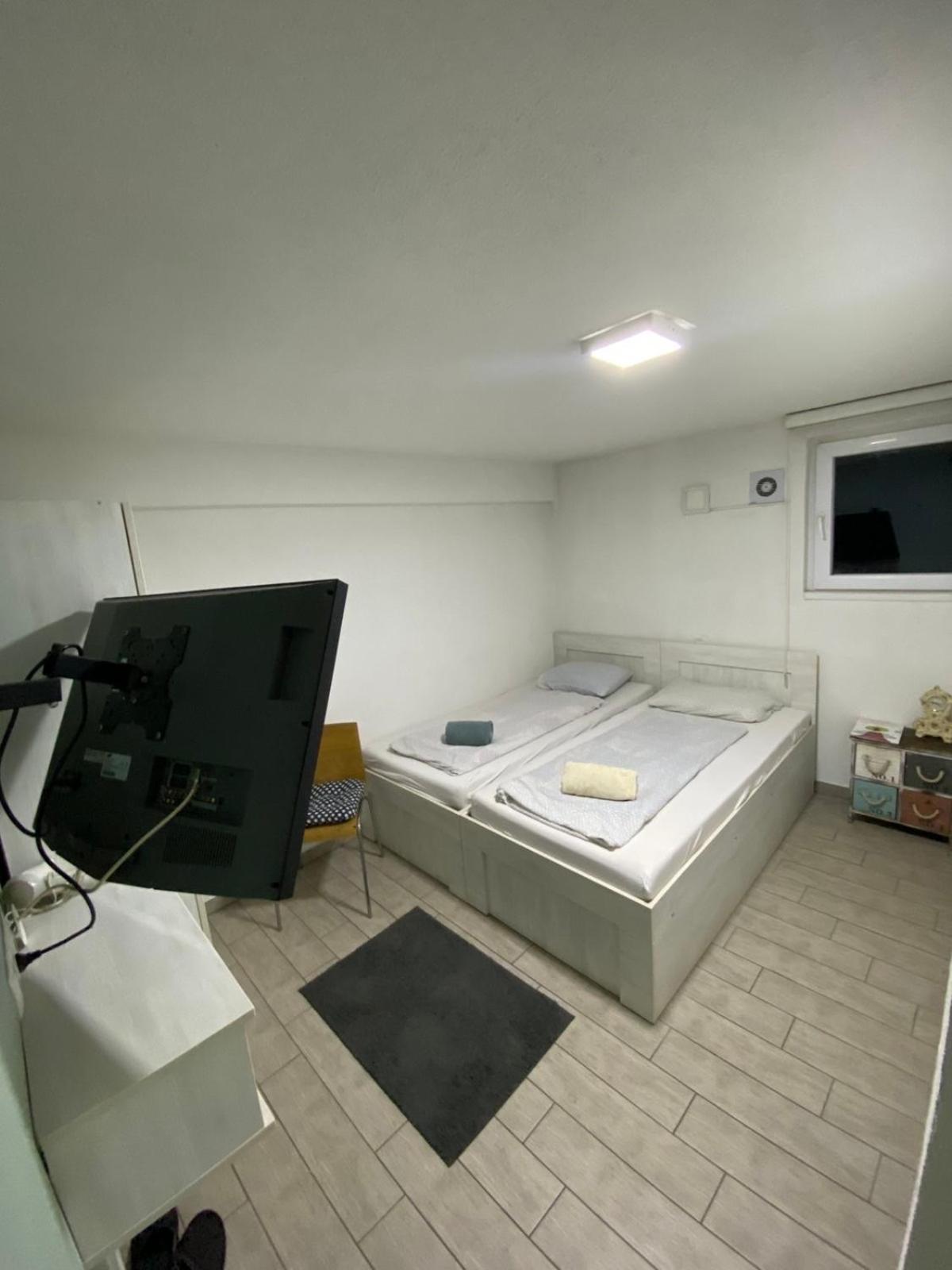 Hostel Τούζλα Εξωτερικό φωτογραφία