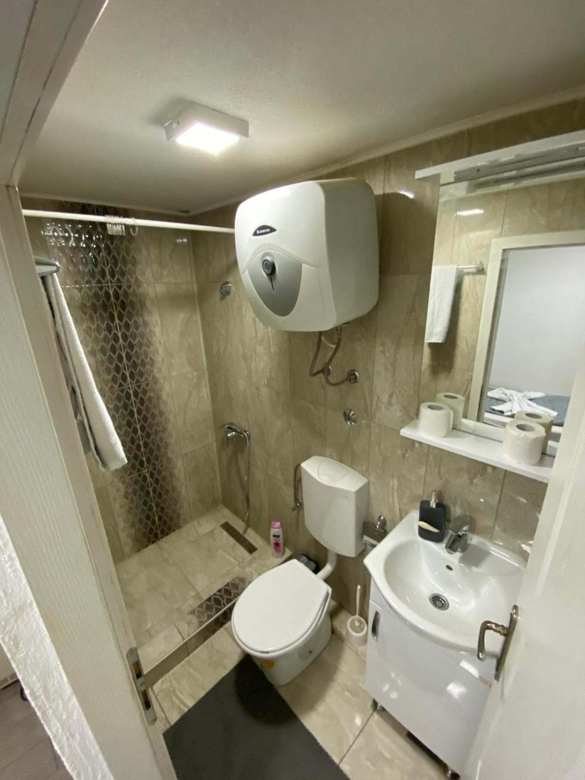 Hostel Τούζλα Εξωτερικό φωτογραφία