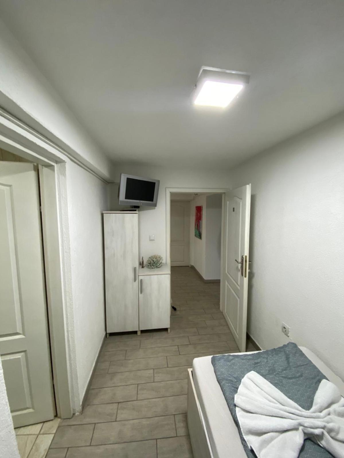 Hostel Τούζλα Εξωτερικό φωτογραφία